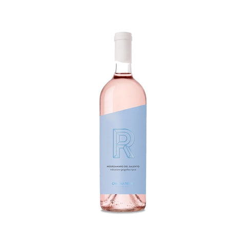 Vino Rosé Negroamaro Salento 750 ml · Fondo blanco