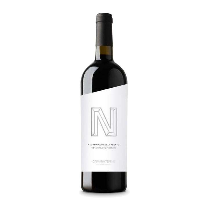 Vino Tinto Negroamaro Salento 750 ml · Fondo blanco