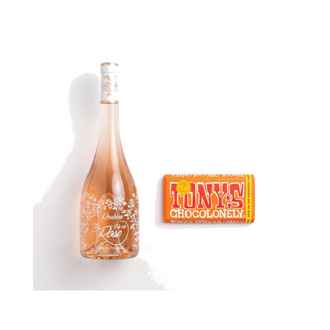 1 Vino La Vie en Rosé + 1 Chocolate de Caramelo y Sal Marina · Contenido de la caja