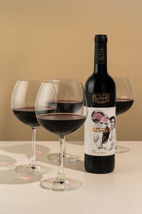 Pack Vino Tinto Dizeres + Copa Balloon Special x 4 pzas.